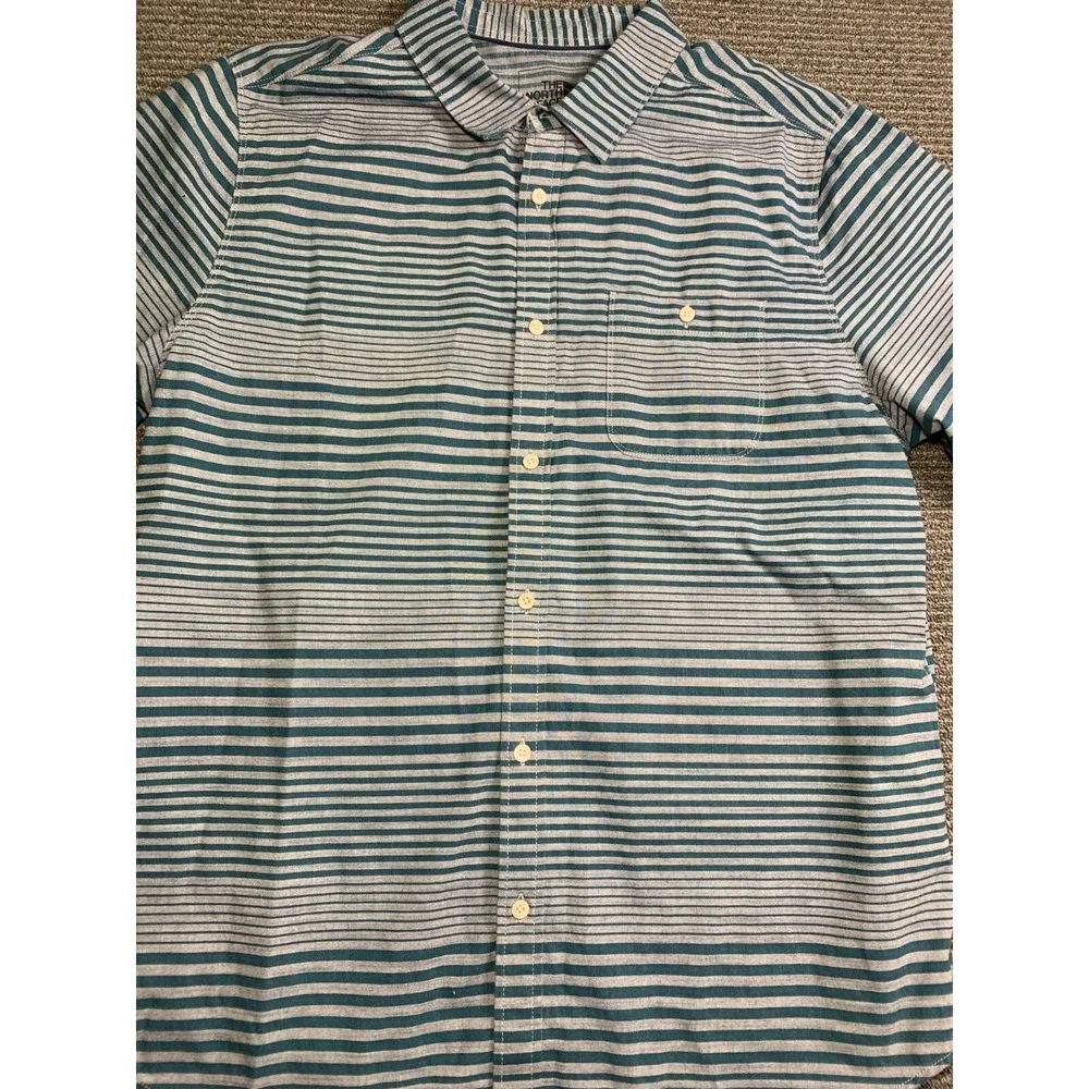 The North Face Shirt Mens Size XLarge Blue Gray Stripe Short Sleeve Button Up
